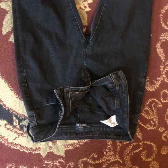 American Eagle,  size 2 dream jean jeans - Picture 2 of 5